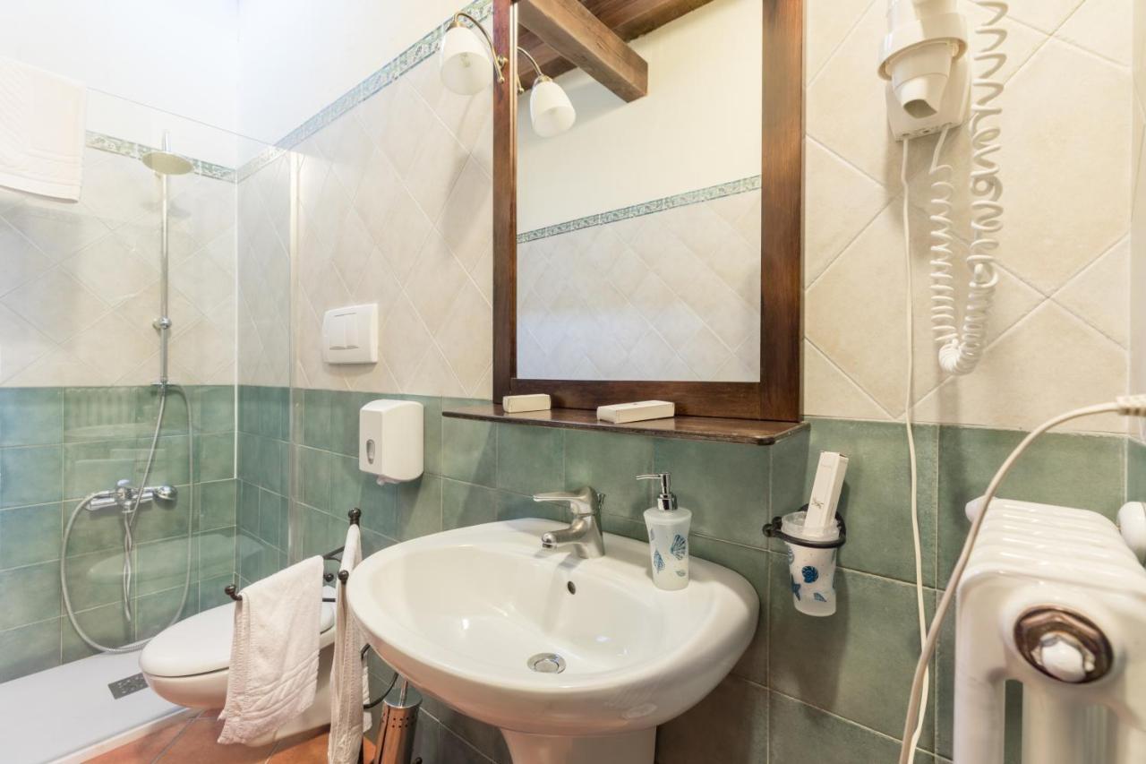 Le Case Di Sottovento Mola di Bari Exterior foto